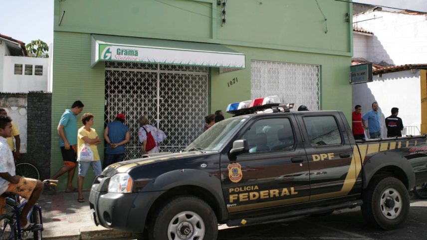 Fachada da casa usada para o assalto ao Banco Central em Fortaleza, em 2005 (Foto: Vidal Cavalcante/Estadão)