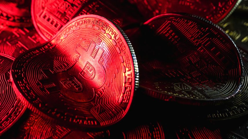 Criptomoedas: vencedor do Nobel de Economia espera que setor entre em crise (Foto: envato/Reprodução)
