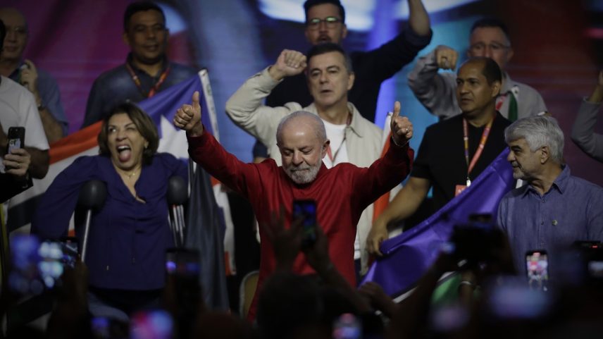 Lula em evento do PT em Brasília (Foto: Cristiano Mariz/Agência O Globo)
