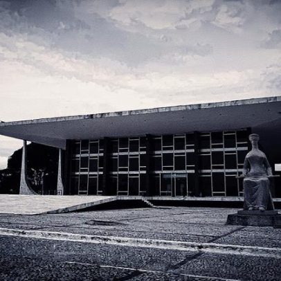 Líderes debatem projeto de lei sobre dosimetria com o Supremo Tribunal Federal