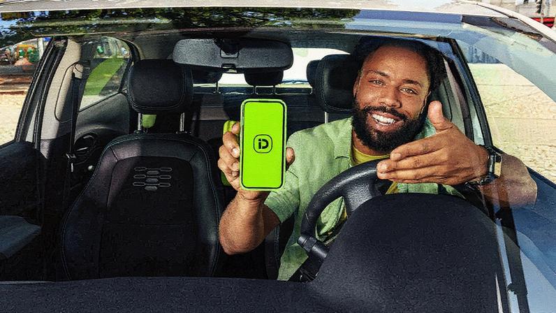 InDrive se destaca no setor de transporte por aplicativo em meio a disputas judiciais entre Uber e StopClub (Foto: Reprodução)