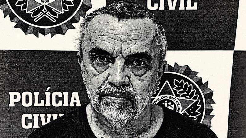 José Dumont é mencionado em relação a um caso de armazenamento de pornografia infantojuvenil e sua ausência em reprise da novela 'Terra Nostra' (Foto: Reprodução)