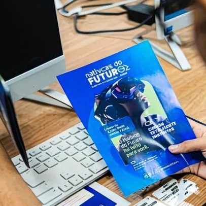 Cursos gratuitos de IA e robótica chegam ao ensino médio