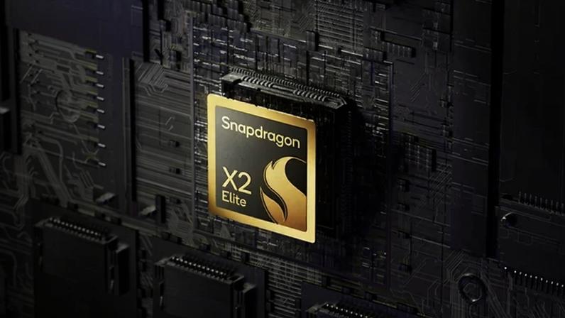 SnapdragonX2EliteExtreme_InsideView-Closeup