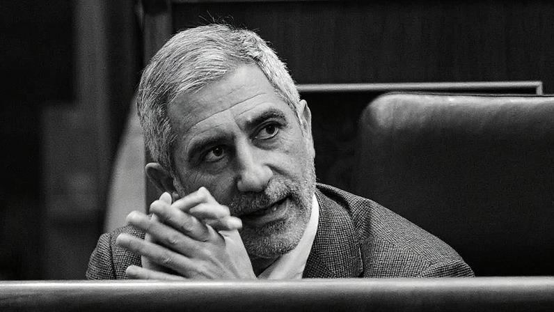 Gaspar Llamazares em uma sessão do Congresso (Foto: Reprodução)