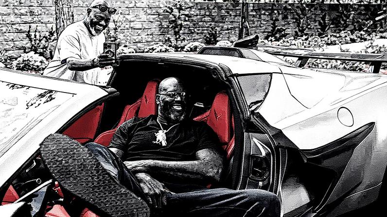Corvette Z06 de Shaquille O'Neal em destaque (Foto: Reprodução)