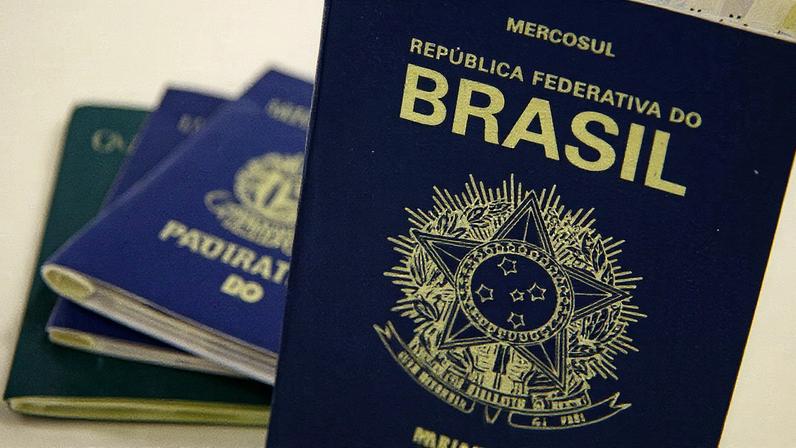 Passaporte da República Federativa do Brasil (Foto: Reprodução)