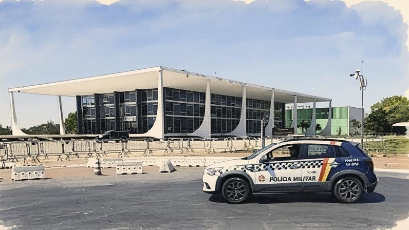Proteção policial em frente ao STF em 1º de setembro de 2025, véspera do início do julgamento da trama golpista (Foto: Reprodução)