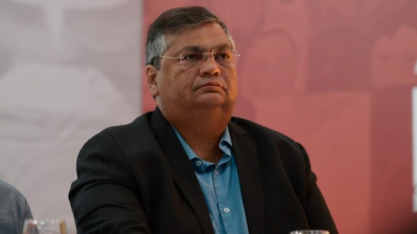 A Bíblia no plenário: uso instrumental da fé desvirtua a laicidade do STF