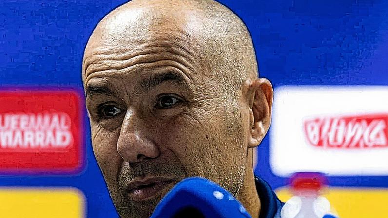 Técnico Leonardo Jardim ficou indignado com a arbitragem de Palmeiras x Cruzeiro (Foto: Caíque Coufal/Cruzeiro)