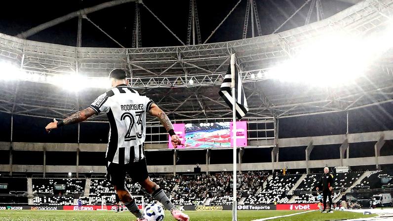 Botafogo fechou patrocínio para as costas do uniforme (Foto: Vitor Silva/Botafogo)