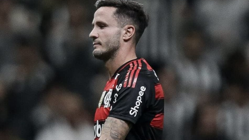 Saúl durante disputa de pênaltis entre Flamengo e Atlético-MG pela Copa do Brasil (Foto: Gilvan de Souza/Flamengo)