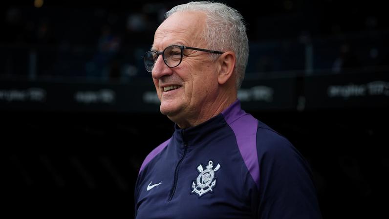 Dorival Jr. tem desfalques no Corinthians para encarar o Cruzeiro (Foto: Peter Leone/O Fotografico/Gazeta Press)