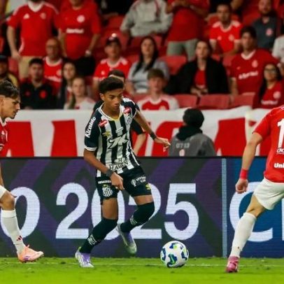 Santos busca empate após Internacional desperdiçar chances