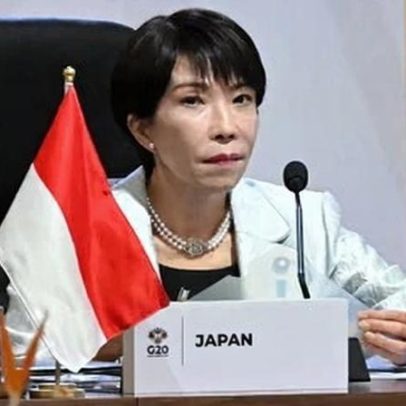 Primeira ministra do Japão não avança na China, mas pesquisa aponta apoio público