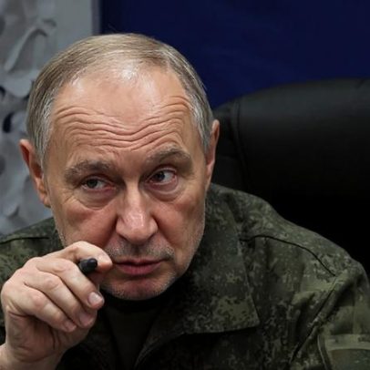 Putin afirma que derrota da Rússia é ilusão e recebe acordo com Trump