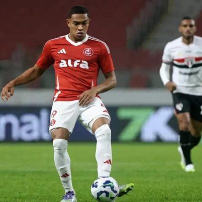 Volante do Inter deixa o clube por 3,5 milhões de dólares