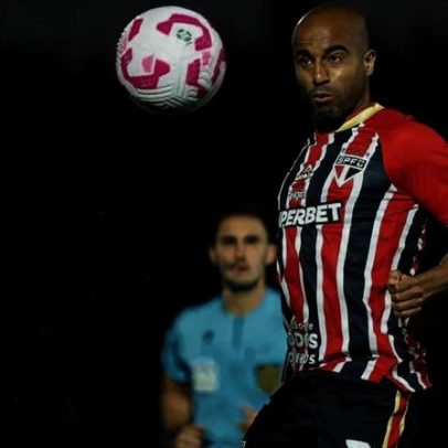 Empresário defende Lucas Moura e diz que precisa de tempo