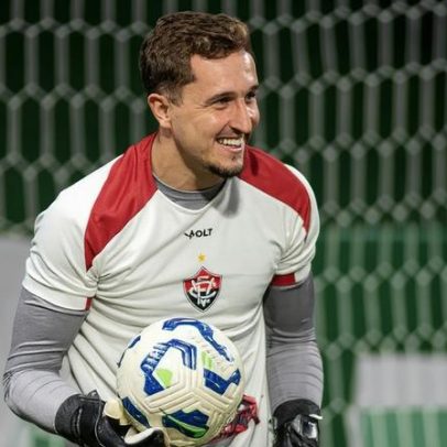 Vitória encara o Sport com Thiago Couto escalado