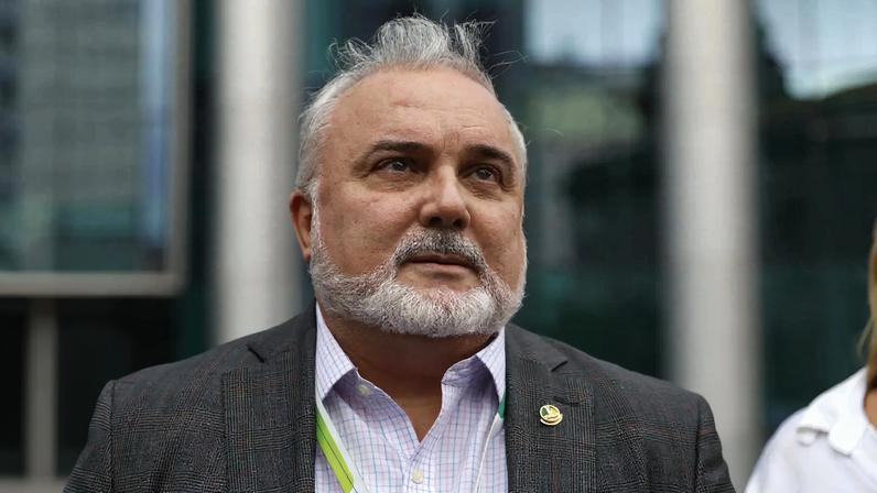 Ex-presidente da Petrobras sai do PT e culpa "intrigas palacianas". (Foto: Antonio Lacerda / (EPA) EFE)