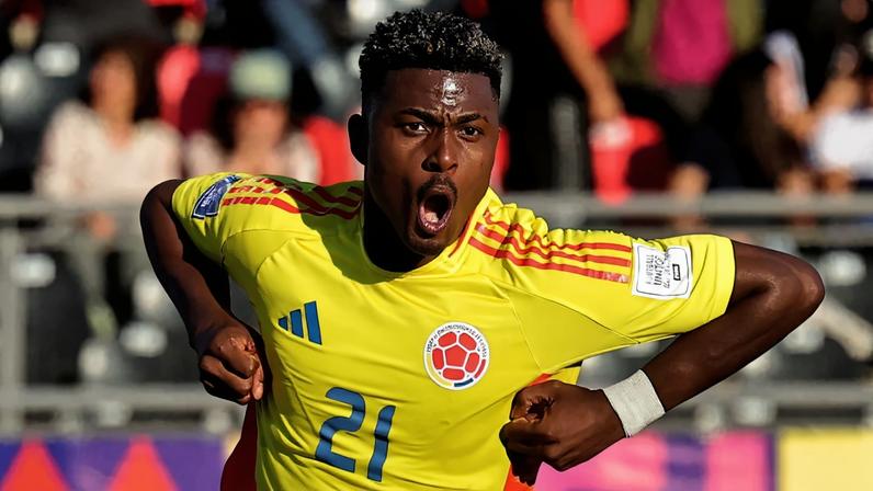 Revelação colombiana está perto de estrear pelo Cruzeiro