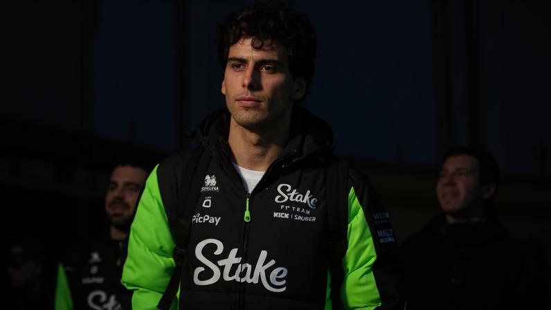 Gabriel Bortoleto no GP de Las Vegas de F1 (Foto: Rudy Carezzevoli/Getty Images/AFP)