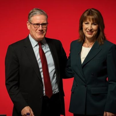 Governo de Starmer pede união para conter revolta interna diante do Orçamento