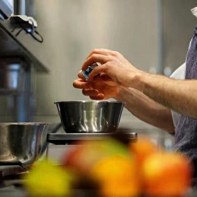 Dono do Mêntore Bank compra 50% da Nutrinor e mira R$1 bi em refeições