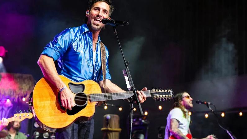 Jake Owen says he and his producer Shooter Jennings bonded over their love of Jimmy Buffett music.