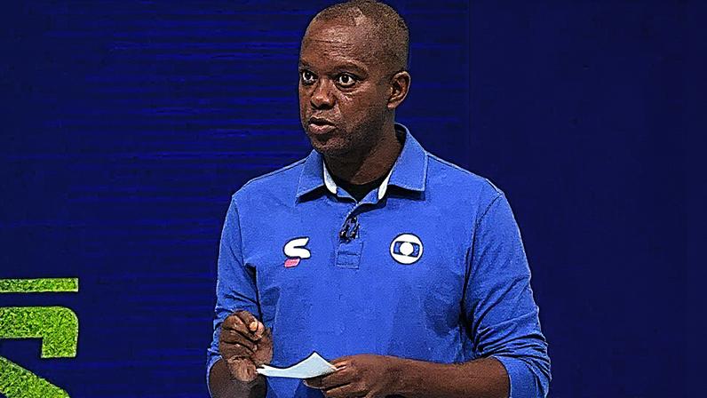 PC Oliveira analisou lance polêmico em Flamengo x Bragantino (Foto: Reprodução Globo)