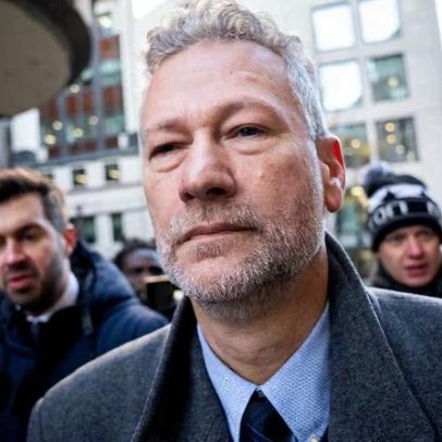 Ex-eurodeputado do grupo de Farage condenado a mais de dez anos por subornos do entorno de Putin