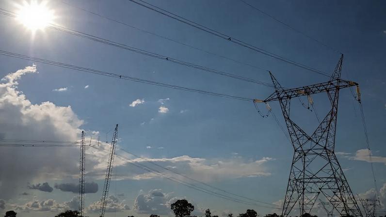 Companhia Estadual de Transmissão de Energia Elétrica (foto), do Rio Grande do Sul, está no portfólio da CPFL Energia; esta, controlada pela State Grid