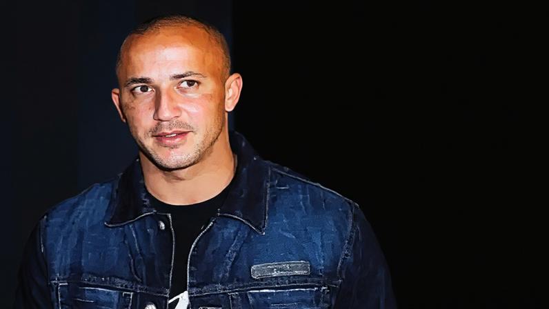 Atlético-MG goleia Flamengo 6 a 1 em 2004 após expulsão de Júnior Baiano