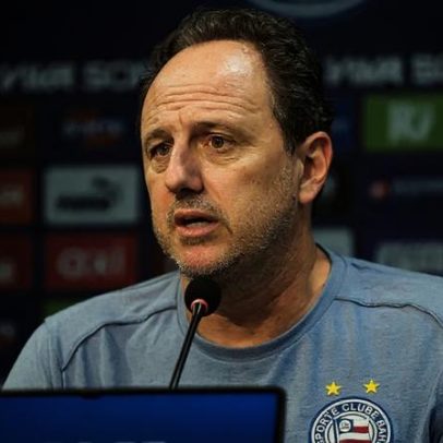 Ceni vê Bahia dominante sobre o Vasco e mira reforços para 2026