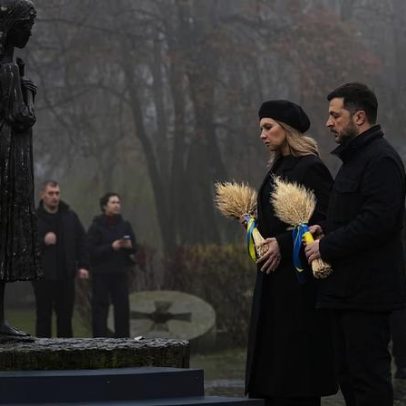 Tempestade perfeita se aproxima de Zelenski