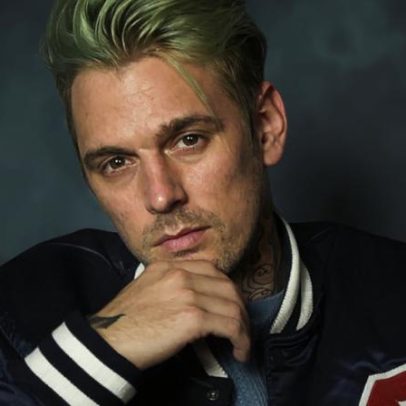 Ação por morte injusta contra Aaron Carter é reduzida, porém segue