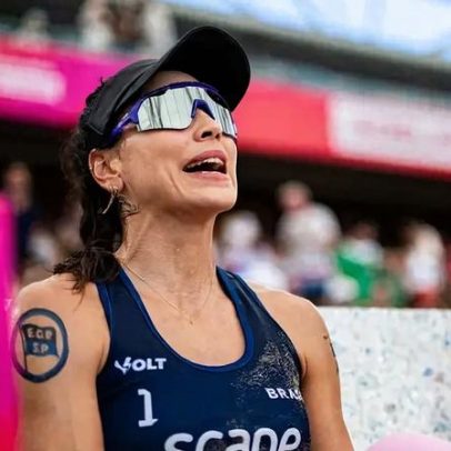 Carol Solberg comemora prisão de Bolsonaro após bronze no Mundial