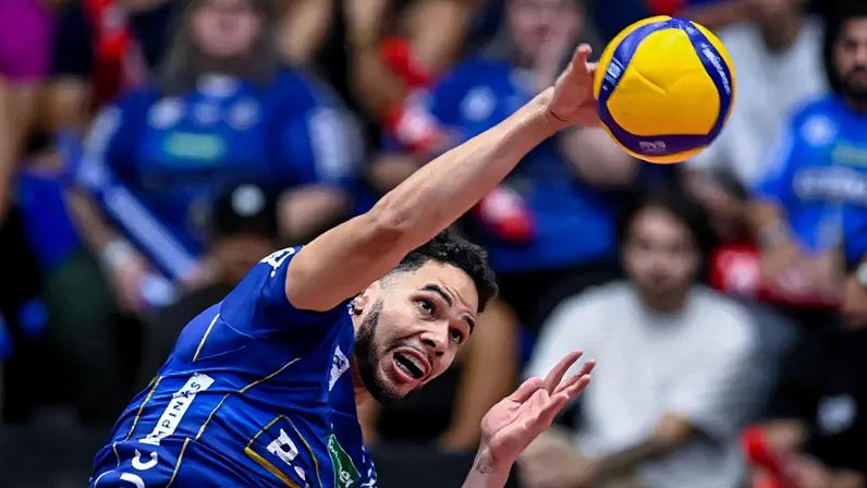 Ataque do Vôlei Renata foi uma das armas neste sábado (Foto: Pedro Teixeira/Vôlei Renata)