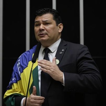Conselho de Ética mantém decisão e não aplica novas penas a deputado que ofendeu Gleisi