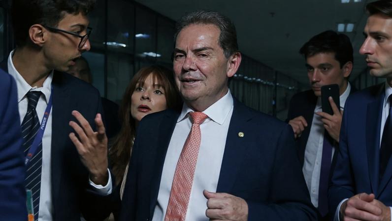Prisão de Jair deve levar bolsonaristas a ‘repensar’ apoio ao PL da Dosimetria, diz relator
