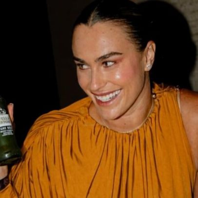 Sabalenka encontra Guga e Bia em jantar de patrocinador