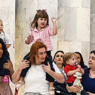 Filhos de Virginia Fonseca e Zé Felipe chegam ao aeroporto com babás