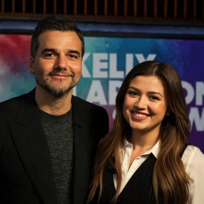 Wagner Moura vai ao The Kelly Clarkson Show para lançar O Agente Secreto nos EUA