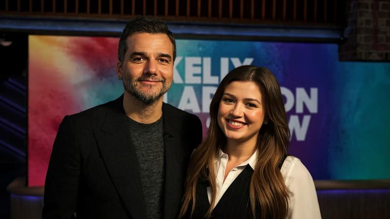 Wagner Moura participa do 'The Kelly Clarkson Show' — Foto: Divulgação