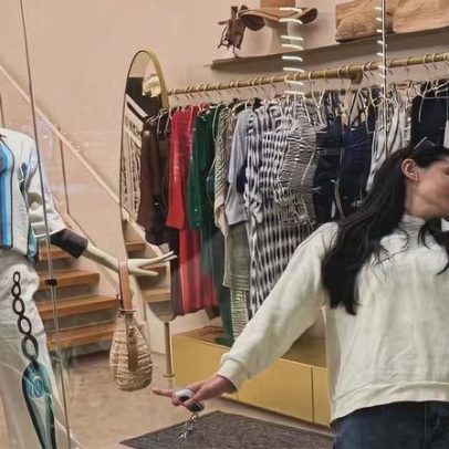 Ana Castela imita manequim na rua e Zé Felipe ri; veja o momento