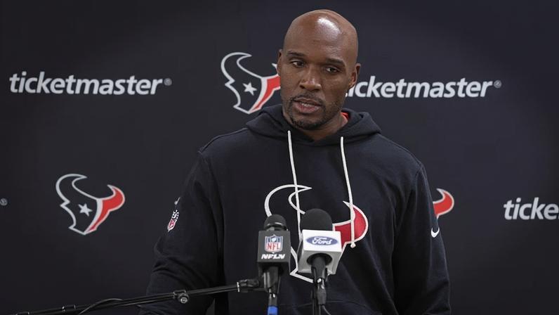 O técnico DeMeco Ryan. (Foto: Reprodução/YouTube/Houston Texans)
