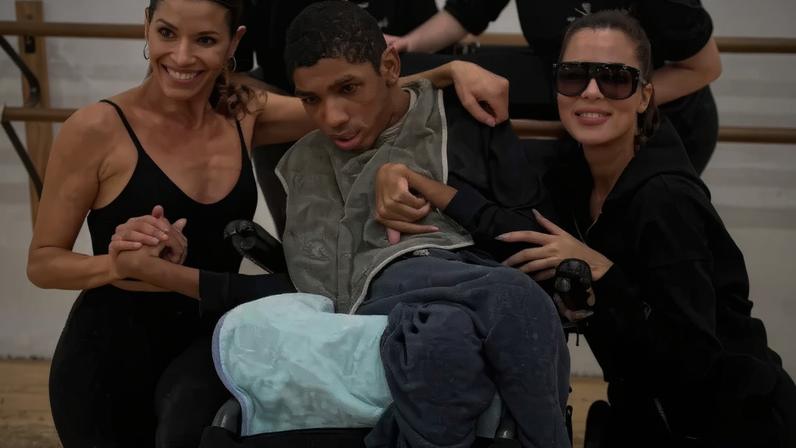 Khloé Kardashian fired back at people’s “gross commentary” about Tristan Thompson’s disabled brother, Amari Thompson, attending dance class. Khloe Kardashian/Instagram