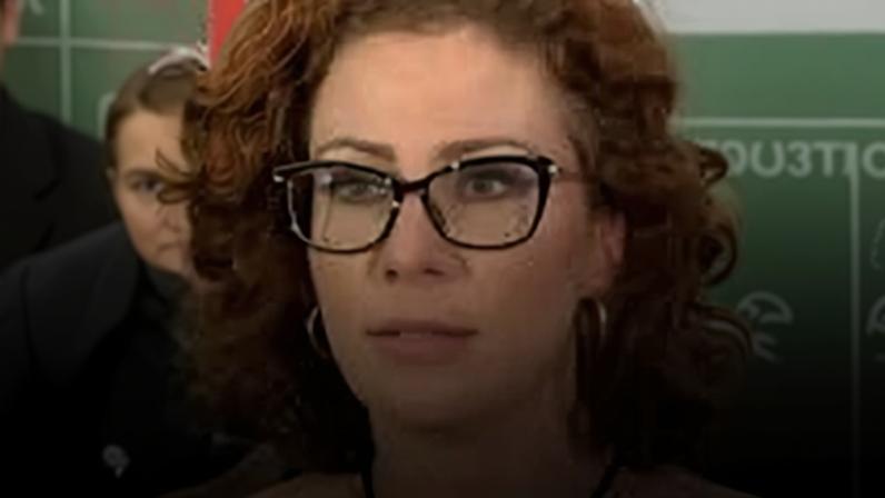 Carla Zambelli renuncia ao mandato de deputada federal
