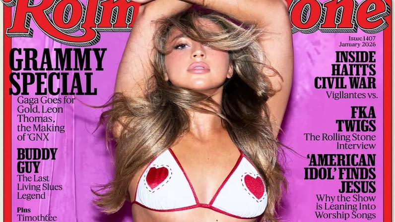 Tate McRae turns up the heat in a vintage Moschino bikini on the cover of Rolling Stone’s January 2026 issue.