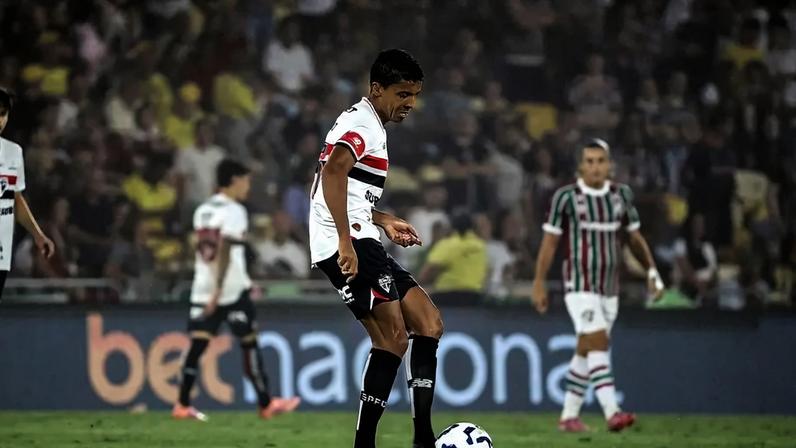 Luiz Gustavo não deve seguir no time em 2026 (Foto: Matheus Vieira/Pera Photo Press/Gazeta Press)